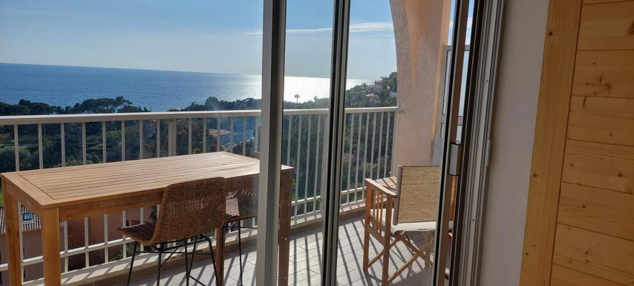 Un Balcon Sur La Mer อฌักซิโอ้ ภายนอก รูปภาพ
